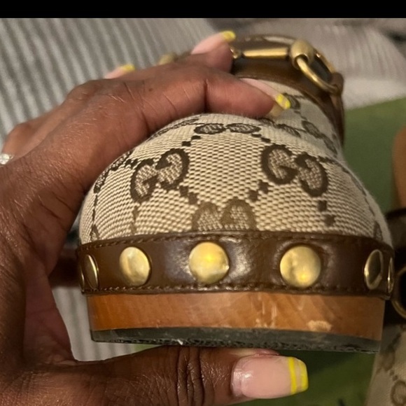 Gucci Clogs canvas and leather trim.Good condition with tags , box dust bag. - Picture 9 of 9